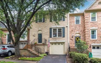 Main picture of 7707 Gromwell Ct