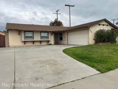Main picture of 6181 Santa Catalina Ave