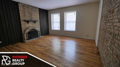 Main picture of 2900 N Broadway St
