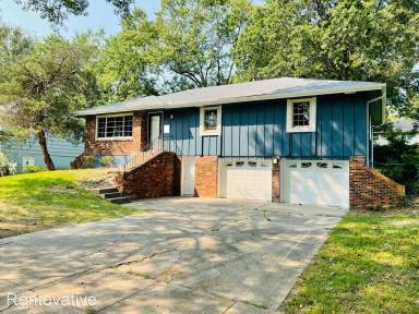 Main picture of 10700 Spruce Ave