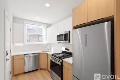 Main picture of The Damen Fargo