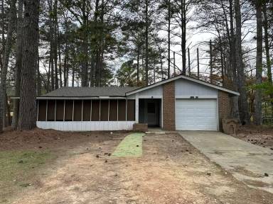 Main picture of 9141 Trail Ct