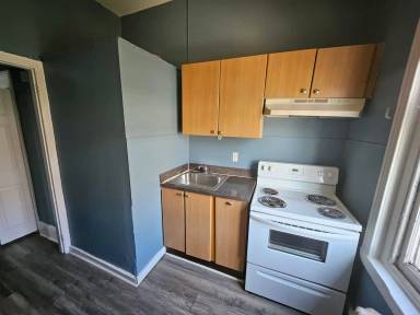 Main picture of 4924 Parrish St