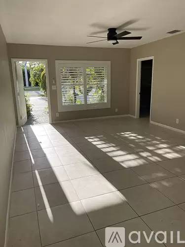 Main picture of 186 NW 4th Ave