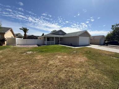 Main picture of 42957 Masonic Dr