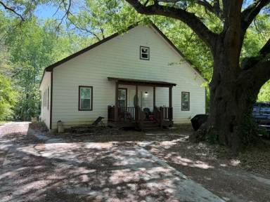 Main picture of 6366 Park St
