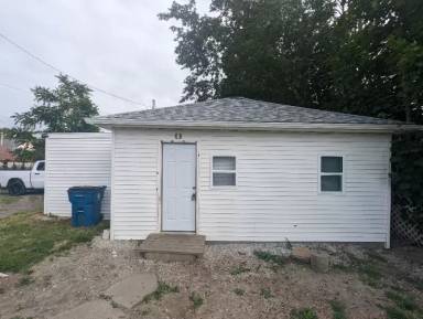 Main picture of 313 W 21st St