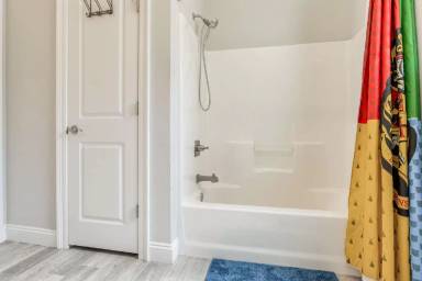 Main picture of 2147 Wind Trace Rd N