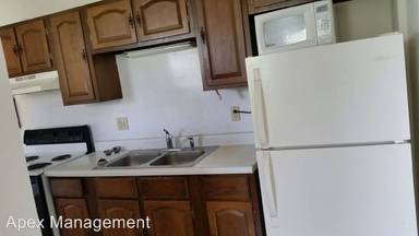 Main picture of 403 Cherokee St