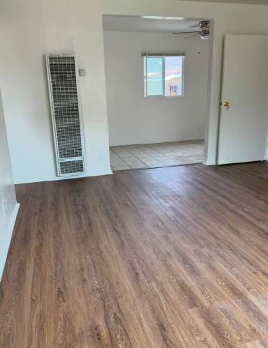 Main picture of 740 W Century Blvd