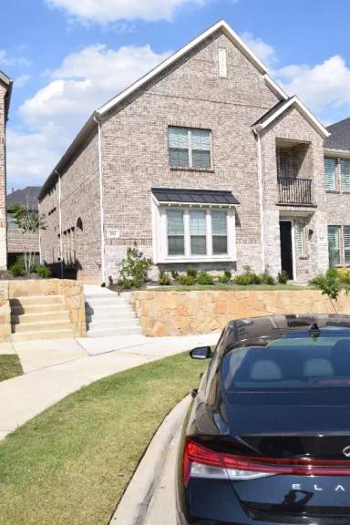 Main picture of 316 Spring Hill Rd