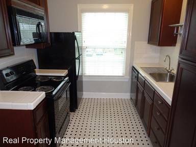 Main picture of 2302 Blodgett St