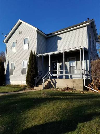 Main picture of 734 E Shawnee St