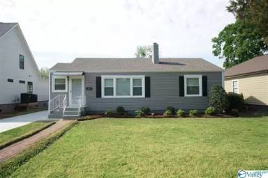 Main picture of 1514 Hermitage Ave SE