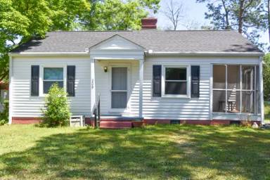 Main picture of 209 Thomas Blvd