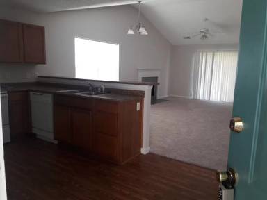 Main picture of 25 Halyard Dr