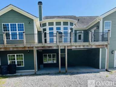 Main picture of 8365 Wallace Wood Rd