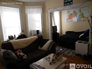 Main picture of 60 Woodstock Ave