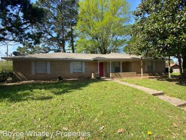 Main picture of 220 Piney St