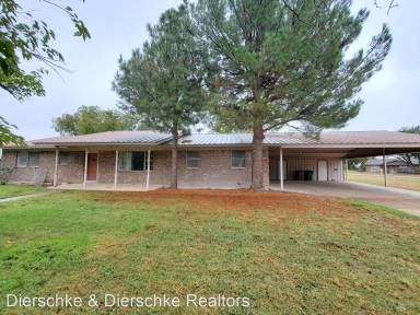 Main picture of 102 Rio Vista St