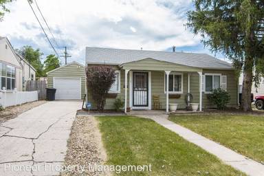 Main picture of 1921 S Knox Ct