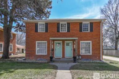 Main picture of 3637 Randolph St