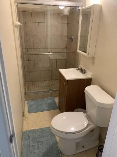 Main picture of 427 West Oak Street - 7