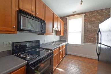 Main picture of 2406 S 13th St