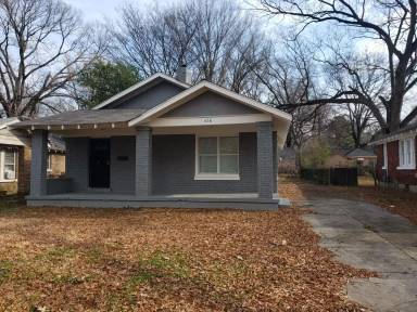 Main picture of 478 Marianna St