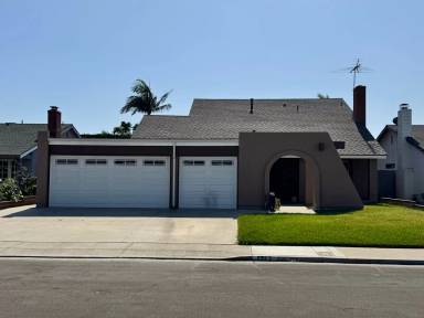 Main picture of 6572 Dohrn Cir
