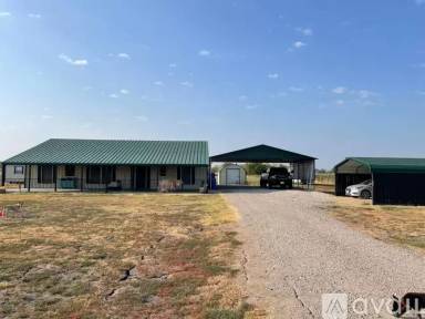 Main picture of 4723 Marian Ln