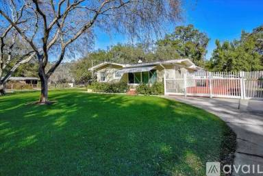 Main picture of 1701 E Henry Ave