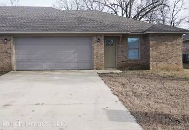 Main picture of 2302 Willow Rd