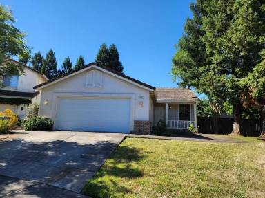 Main picture of 724 Sierra Ct