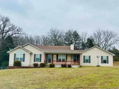 Main picture of 6001 Elaina Ln