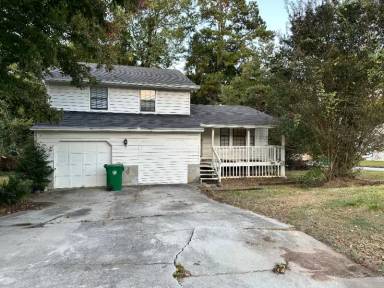 Main picture of 630 Catrina Ct