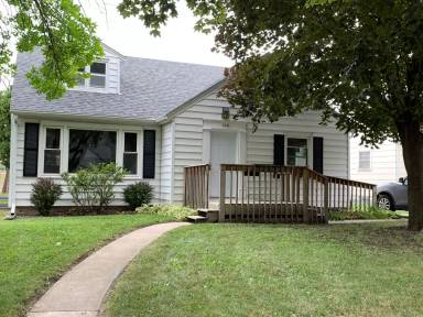 Main picture of 108 Belle Ave