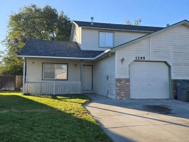 Main picture of 1295 Del Rio St