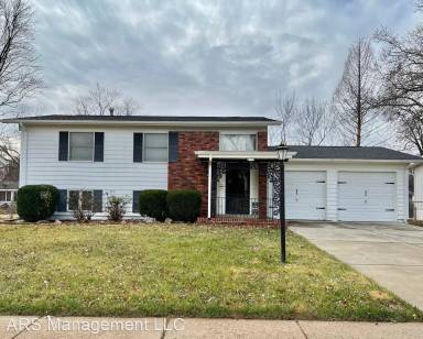 Main picture of 518 Coach Light Ln