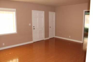 Main picture of 2033 S Isabella Ave