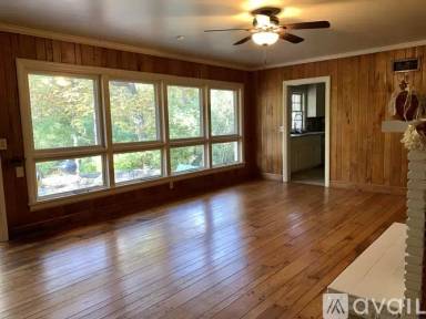 Main picture of 731 Greeley Dr