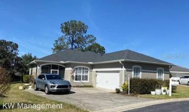 Main picture of 2611 SW 20th Cir