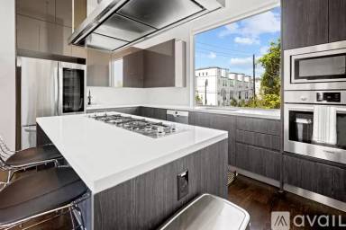 Main picture of 2803 Decker Pl