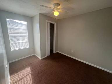 Main picture of 4301 Worth St