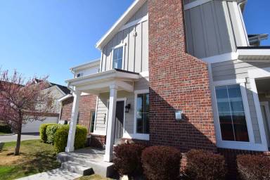 Main picture of 767 E Oakhampton Dr