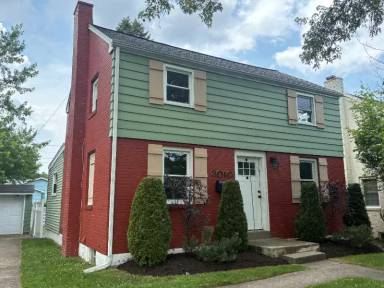 Main picture of 3010 Oakwood St
