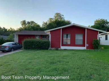 Main picture of 3362 W Fuller Ave