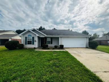 Main picture of 202 Crosscreek Dr