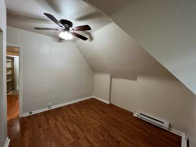 Main picture of 217 Stratford Ave