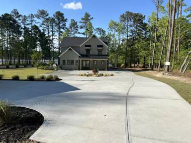 Main picture of 161 Starboard Ln